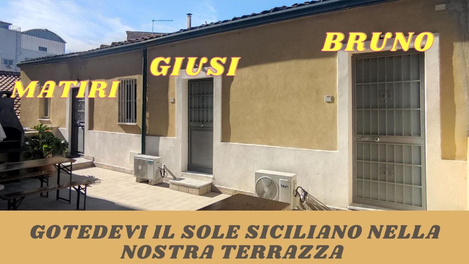 Team019 Casa Giusi Terrace & Sicilian Charm Apartment Catania Bagian luar foto